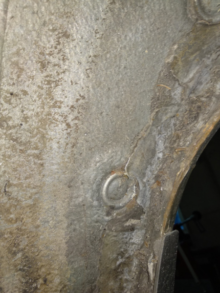 Seitenteil reparieren - kompletten Radlauf innen und außen instandsetzen und lackieren