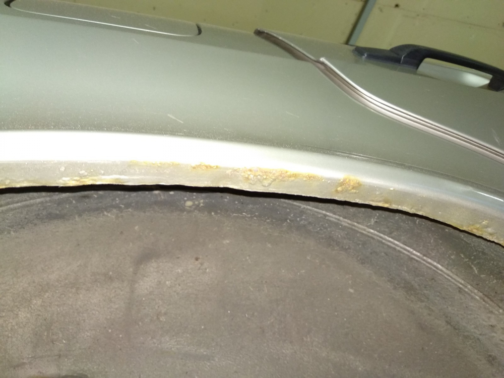 Seitenteil reparieren - kompletten Radlauf innen und außen instandsetzen und lackieren