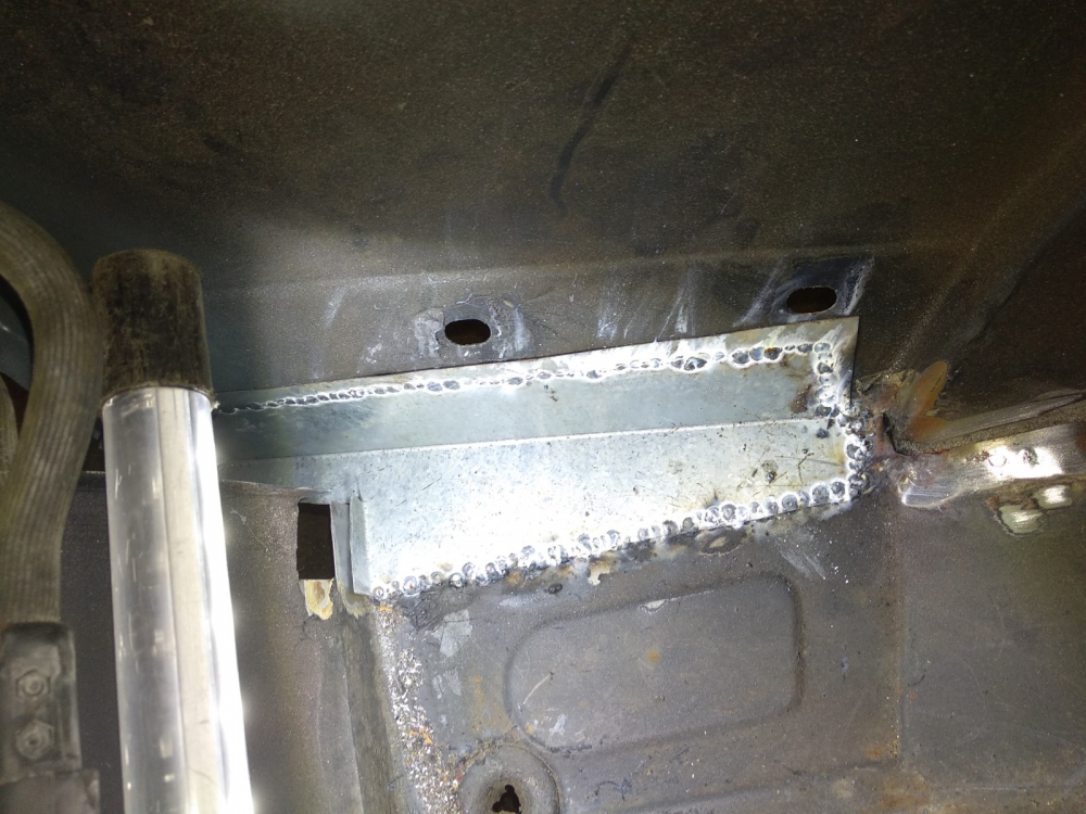 Seitenteil reparieren - kompletten Radlauf innen und außen instandsetzen und lackieren